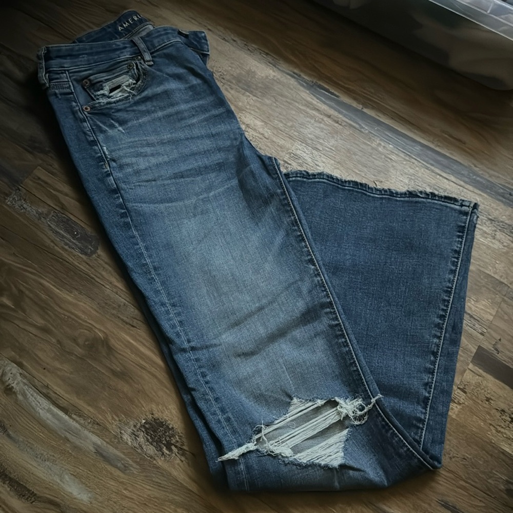 American eagle flare jeans